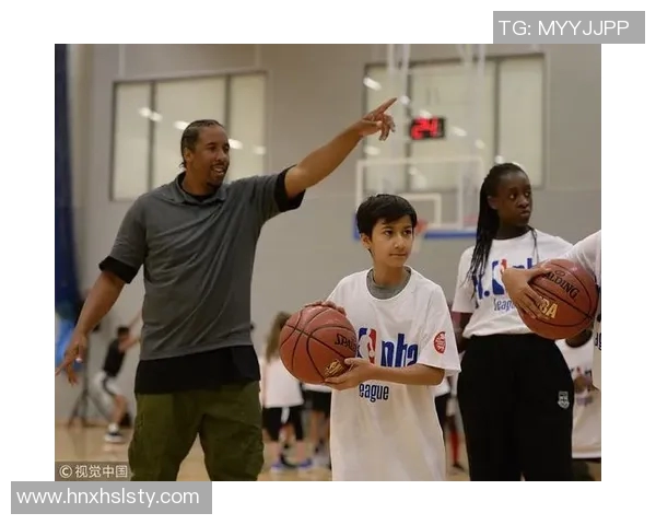 球星亲授足球基本功技巧从入门到精通的全方位训练方法